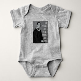 Inte skör som en blomma t shirt