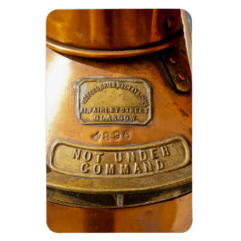 Inte under befalla magnet