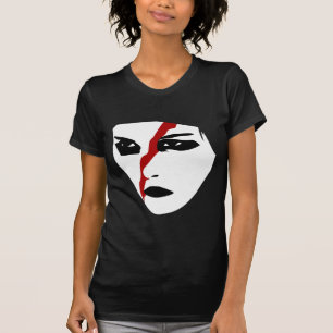 Intensiv facepaint med rött hugger t shirt