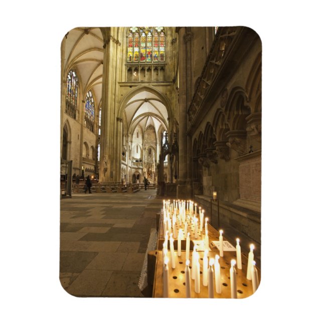 Interiör av St. Peters katedral i Regensburg Magnet (Vertikal)