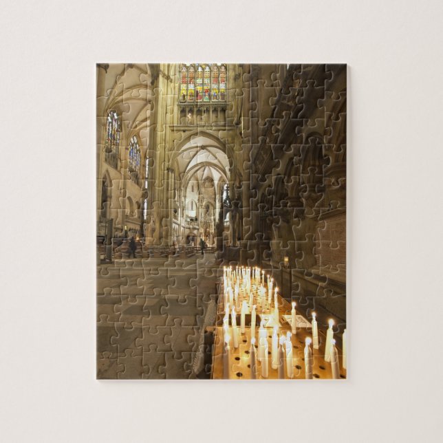 Interiör av St. Peters katedralen i Regensburg Pussel (Vertikal)