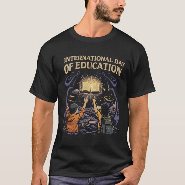 International Day of Education – Reach for Knowled T Shirt (Framsida)
