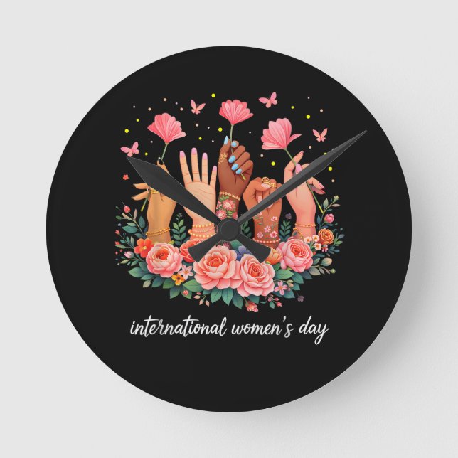 International Women's Day 8 March 2026 Rund Klocka (Framsida)