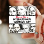 Internationell kvinnodagen - 8 mars #IWD2024 Knapp<br><div class="desc">Den 8 mars är Internationell kvinnodagen. #IWD2024 #InspireInclusion. Sprid ut ord och visa ert stöd för jämlikhet och framsteg med denna knapp.</div>