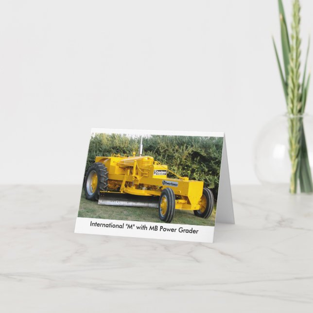 Internationell "M" med MB driver väghyveln Kort (Framsida)