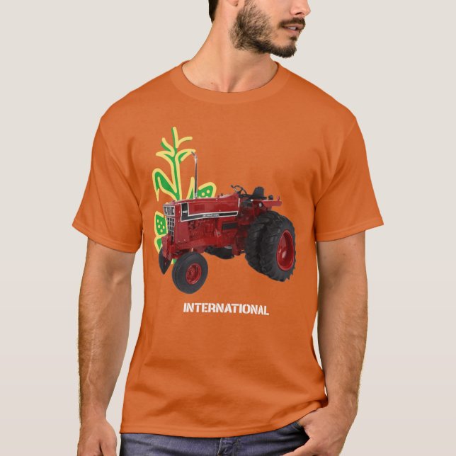 INTERNATIONELL SKÖRDETRAKTOR T SHIRT (Framsida)