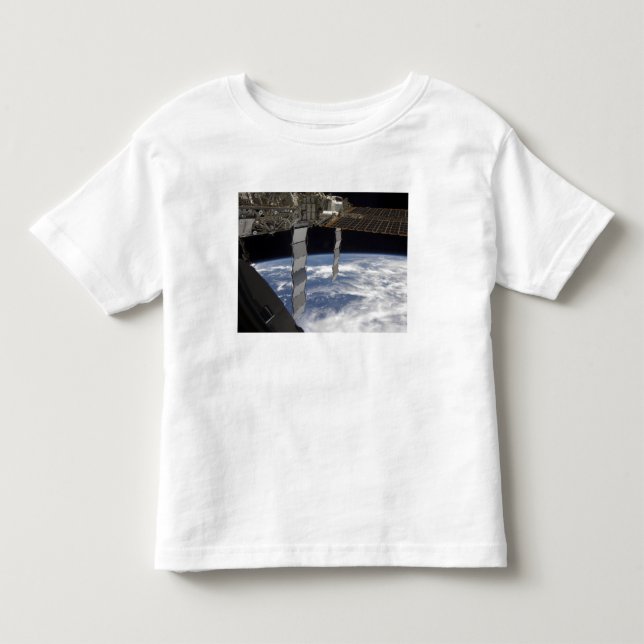 INTERNATIONELL STATION 7 T-SHIRT (Framsida)