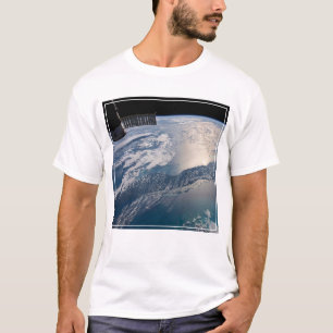 Internationell Station ovanför Atlanten T Shirt