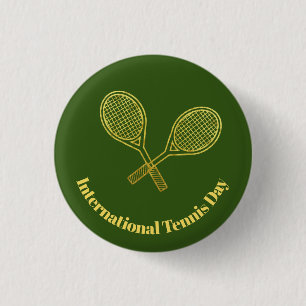 Internationell Tennis Day Button med Guld-racketar Knapp