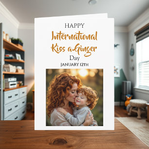 Internationella kyssa en rödhårig dagen 12:e jan kort