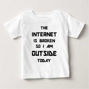 Internet är bruten så mig förmiddagen utanför tee