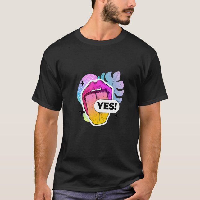 Internet     Säger Ja Kyss Mun Tunga Läppar T Shirt (Framsida)