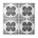 Intricate Grått Azulejos Stil Neutralt Kakelplatta<br><div class="desc">Dessa vackra grått-plattor i neutralt,  inspirerade av portugisiska Azulejos,  gör häpnadsväckande ryggstötar för kök och badrum. Dessa kan också ramas för hängning på väggar som dekortecken.</div>