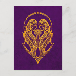 Intricate Gult Gemini Zodiac på Lila Vykort