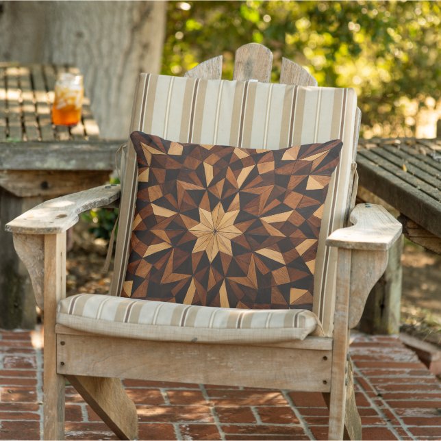 "Intricate Marquetry Geometric Wood Throw Pillow" Kudde (Stol)