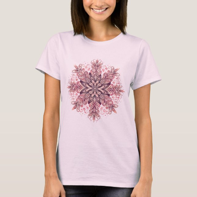 Intricate Snowflake Design T Shirt (Framsida)
