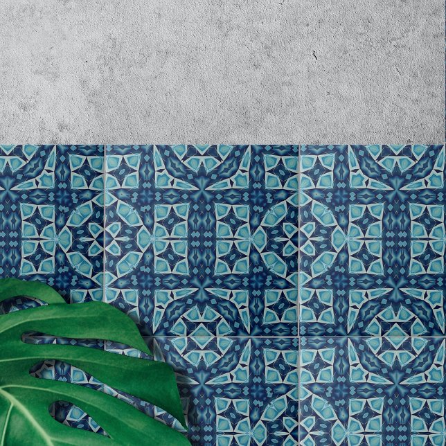 Intricate Symmetrical Soft Blue och Indigo Kakelplatta (Skapare uppladdad)