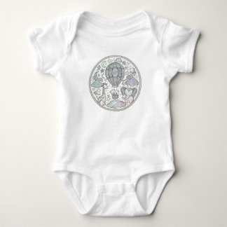 Intrikat varmluftsballongsmandalabarnklänning t shirt