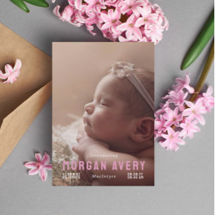 Introduktion till foto för Rosa Typography Nyfödd Meddelande