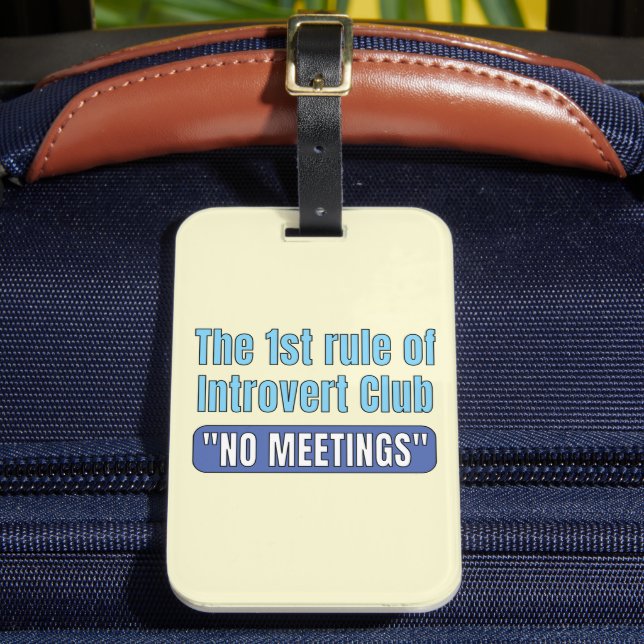 Introvert Club    T-Shirt Bagagebricka (Framsida Insitu 2)