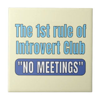 Introvert Club    T-Shirt Kakelplatta