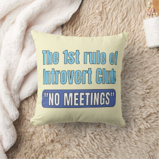 Introvert Club    T-Shirt Kudde