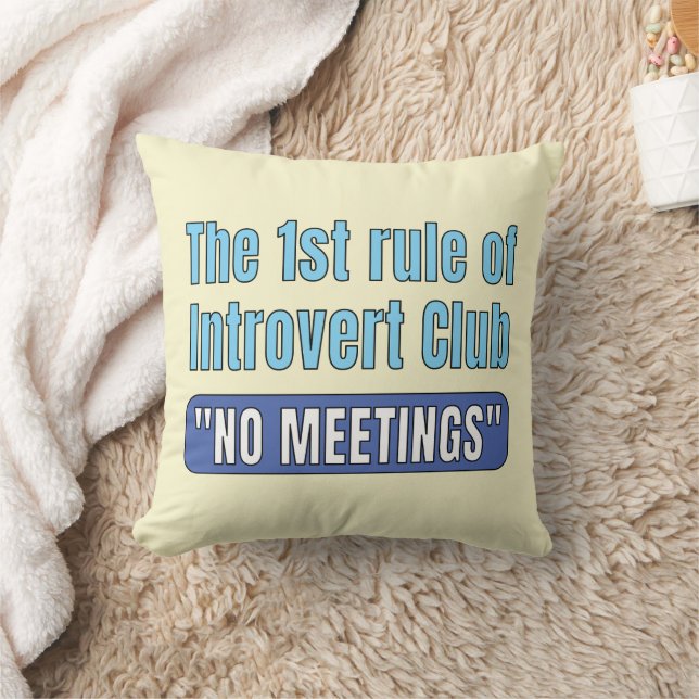 Introvert Club    T-Shirt Kudde (Filt)