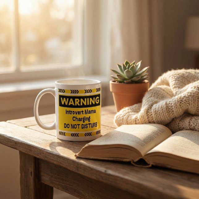 Introvert Mamma Laddar Rolig Kaffemugg Present (Skapare uppladdad)