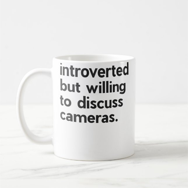 Introvert men villig att diskutera fotografering P Kaffemugg (Vänster)