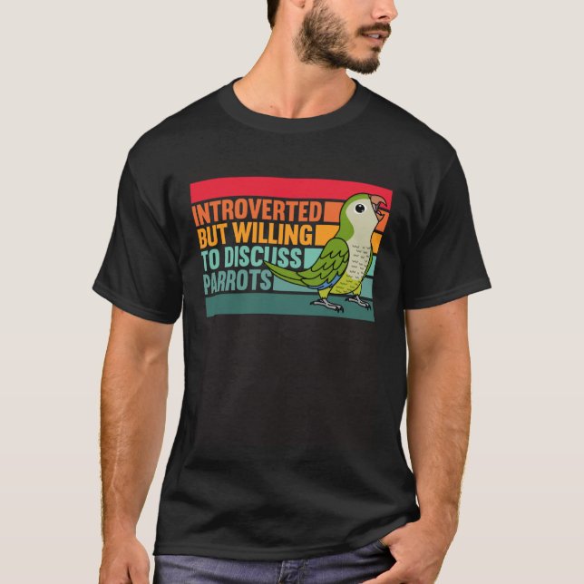 Introverted But Parrots Green Monk Parakeet Quaker T Shirt (Framsida)