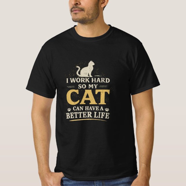 Introverted But Willing To Discuss Cats Funny Cat  T Shirt (Framsida)