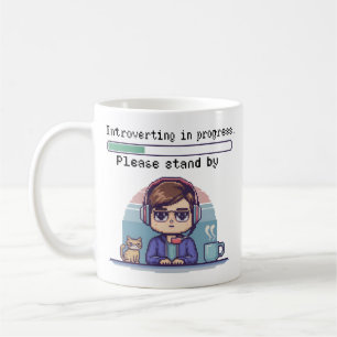 Introvertering pågår – Roligt Retro Pixel Kaffemugg