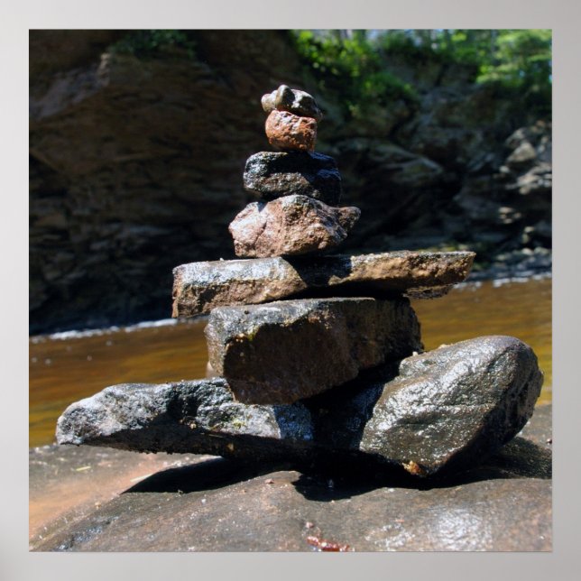 Inukdress Poster (Framsidan)