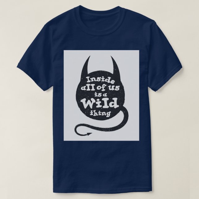 Inuti oss finns en vild sak t shirt (Design framsida)