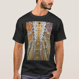 Inuti Sagrada Familia - Barcelona Classic T-S T Shirt