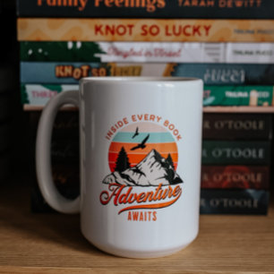 Inuti varje Bok ligger Äventyr vid Bok Älskare Mug Kaffemugg