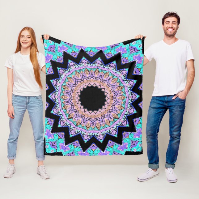 Inverterad Konflikterad Mandala ( Svart ) Fleecefilt (På plats)