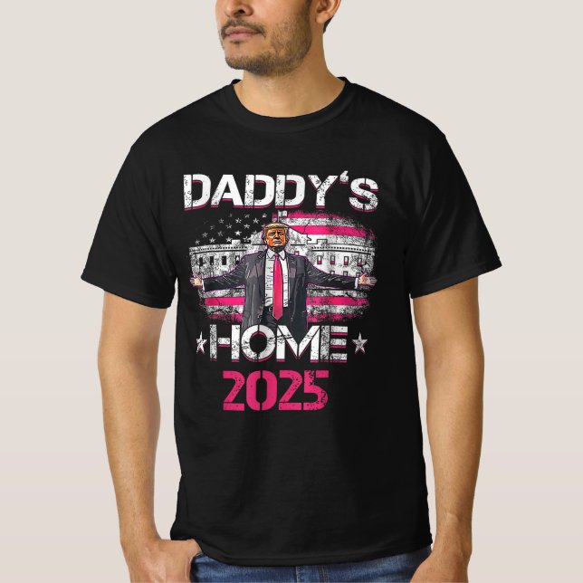 Invigningsdagen för pappor hem 2025 t shirt (Framsida)