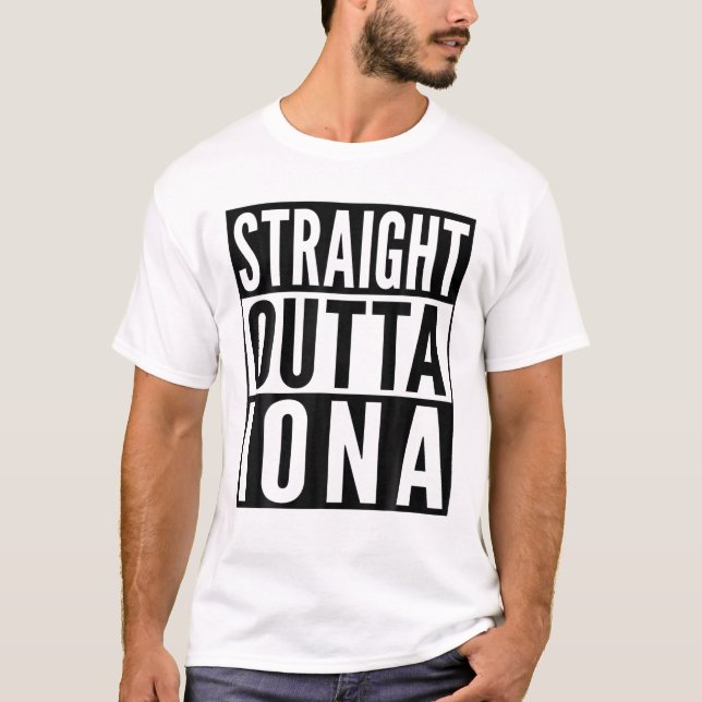 Iona Rak Outta College Universiteten Alumni T Shirt (Framsida)