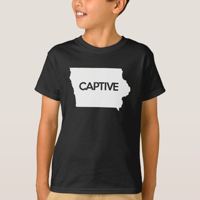 Iowa Captive IA Tee (Framsida)