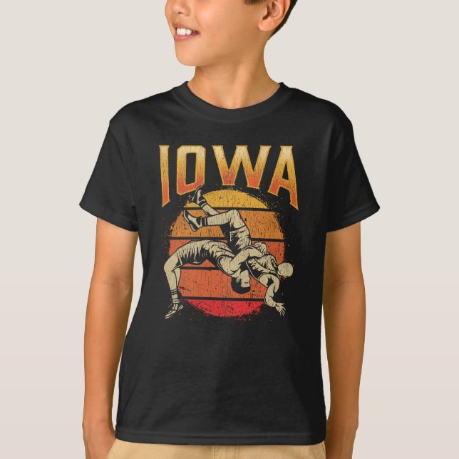 Iowa Wrestling Sport Fighter Wrestlers Retro T Shirt (Framsida)