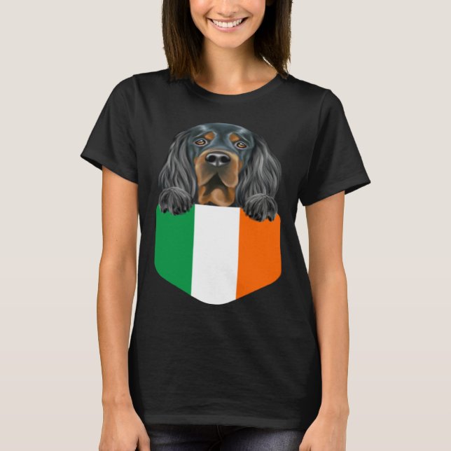 Ireland Flag Gordon Setter Dog In Pocket T Shirt (Framsida)