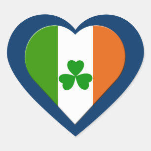 ireland flagga och shamrock hjärtformat klistermärke