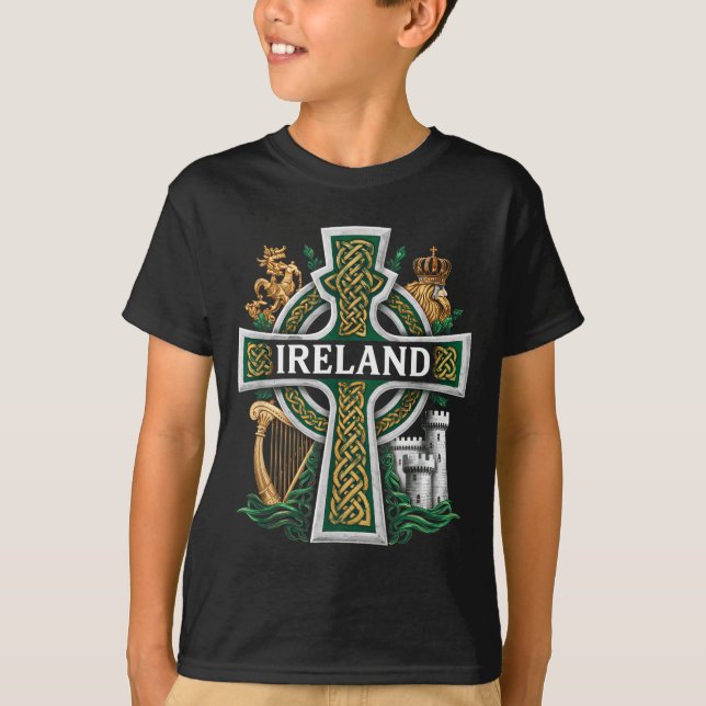 Ireland St Patrick Day Celtic Cross Green Celebrat T Shirt (Framsida)