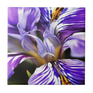 Iris In Violet Lilac och Lila Botanical Art Kakelplatta