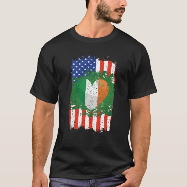 Irish American Flag Heart St Patricks Day Men Wome T Shirt (Framsida)