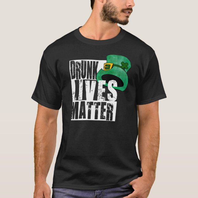 Irish Beer Drinking Costume Låt shenanigans vara T Shirt (Framsida)