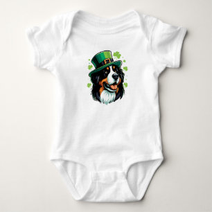 Irish Bernese Hund Leprechaun Hat St patricks day T Shirt