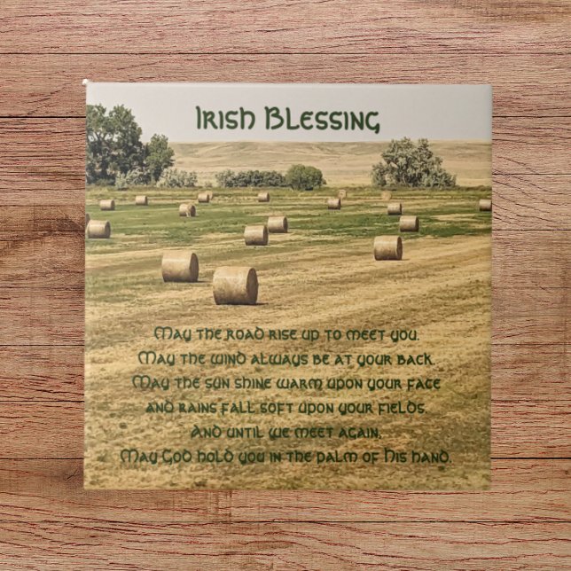 Irish Blessing Hay Bales i Fält Kakelplatta (In Situ)