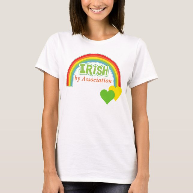 Irish By Association Rainbow Heart Tee Shirt (Framsida)